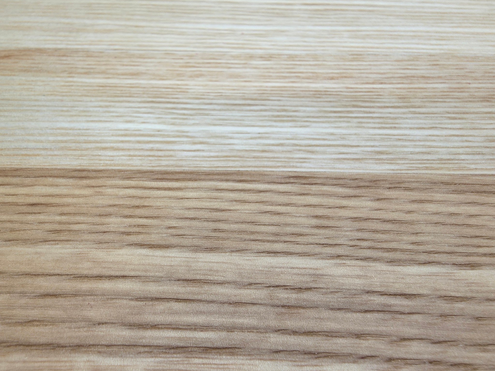 Rounded edge detail on handmade ash chopping board